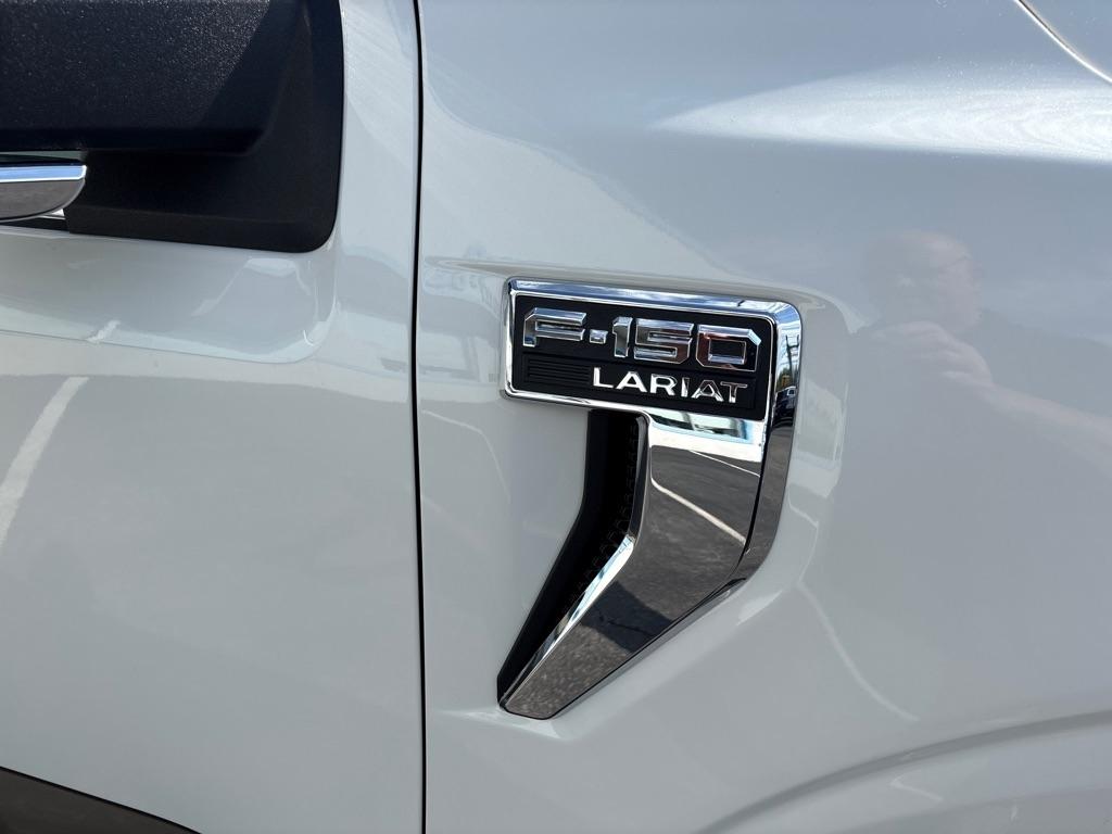 Ford F-150 XLT SuperCrew Short Bed 4WD 2022