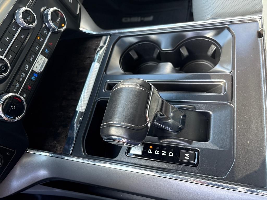 Ford F-150 XLT SuperCrew Short Bed 4WD 2022
