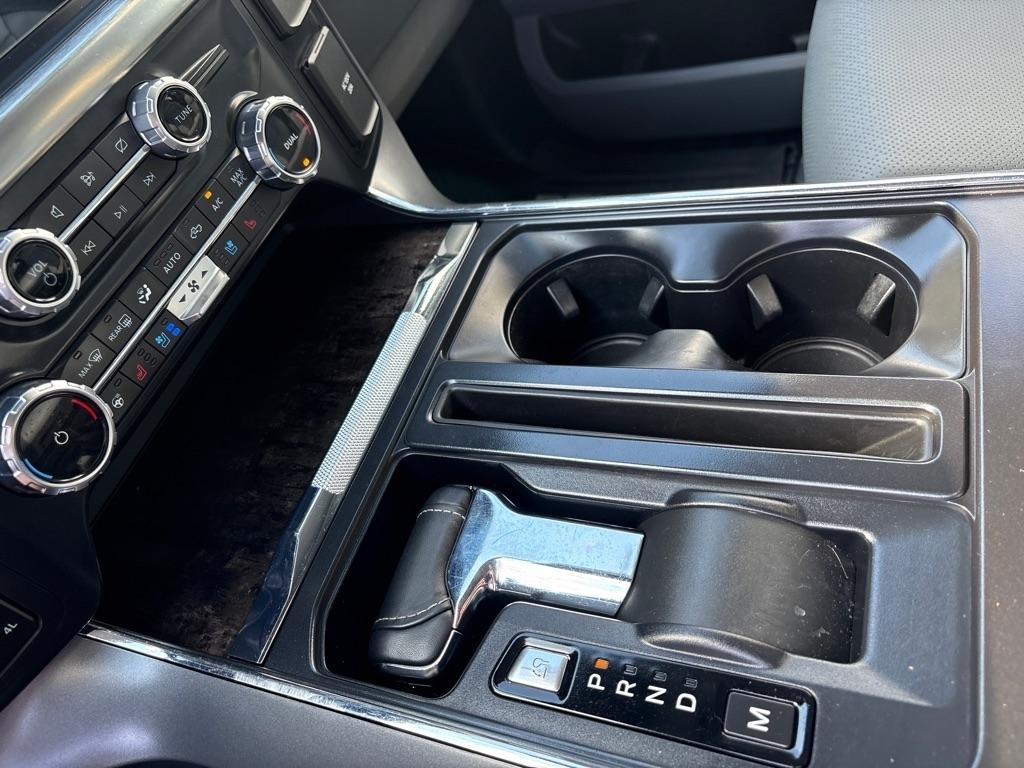 Ford F-150 XLT SuperCrew Short Bed 4WD 2022
