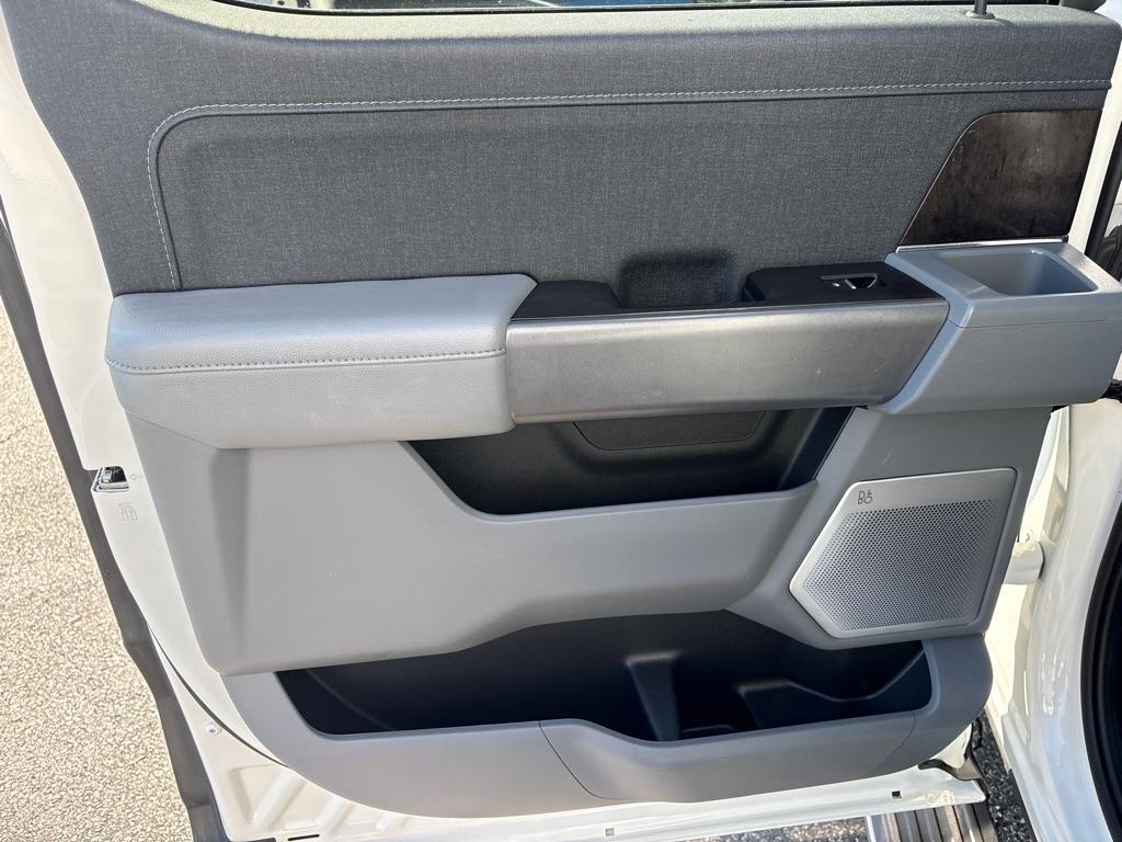 Ford F-150 XLT SuperCrew Short Bed 4WD 2022