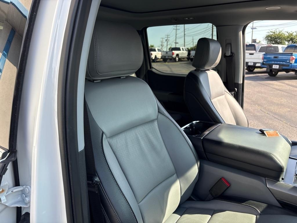Ford F-150 XLT SuperCrew Short Bed 4WD 2022