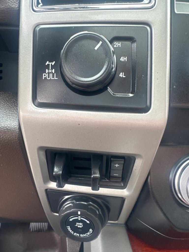 Ford Super Duty F-250 SRW King Ranch 4WD Crew Cab 8' Box 2021