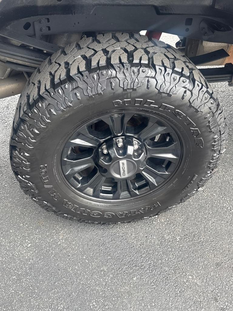 Ford Super Duty F-250 SRW King Ranch 4WD Crew Cab 8' Box 2021