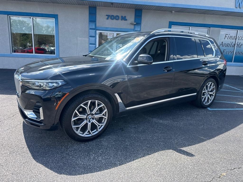 BMW X7 xDrive40i Sports Activity Vehicle 2020