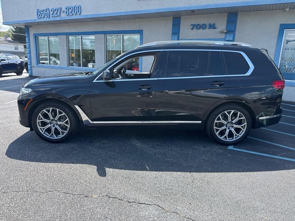 BMW X7 xDrive40i Sports Activity Vehicle 2020