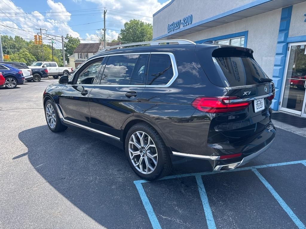 BMW X7 xDrive40i Sports Activity Vehicle 2020