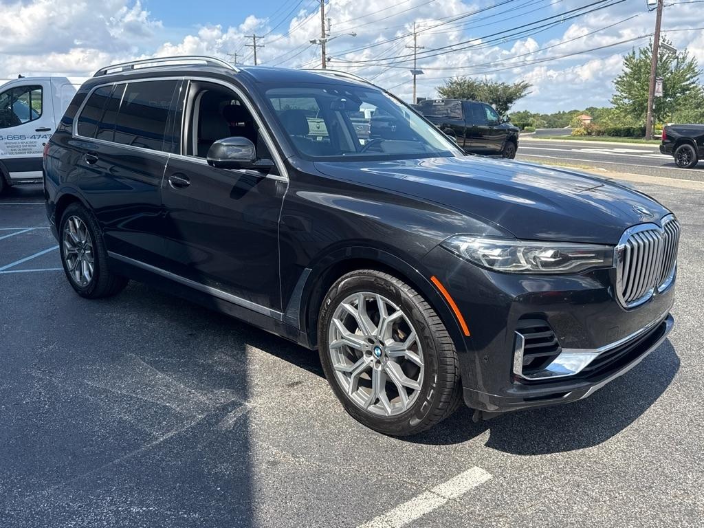 BMW X7 xDrive40i Sports Activity Vehicle 2020