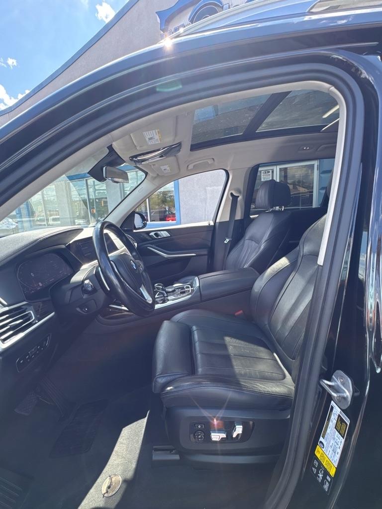 BMW X7 xDrive40i Sports Activity Vehicle 2020