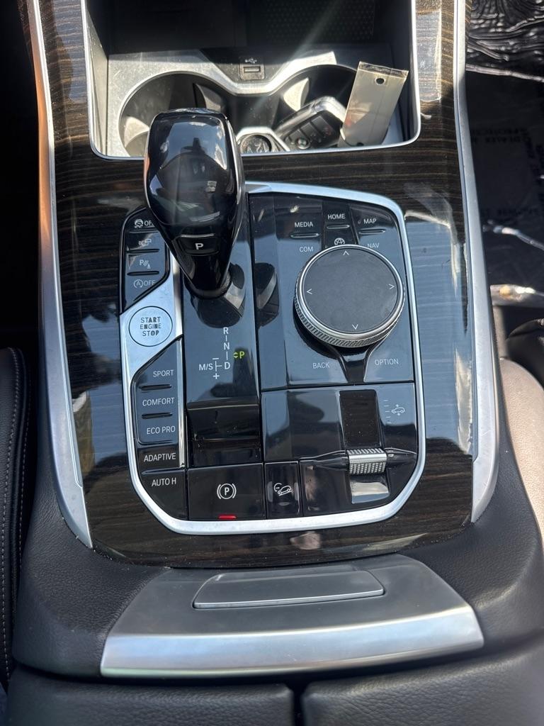 BMW X7 xDrive40i Sports Activity Vehicle 2020