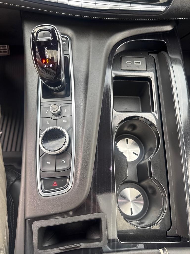 Cadillac Escalade ESV AWD 4dr V-Series 2024
