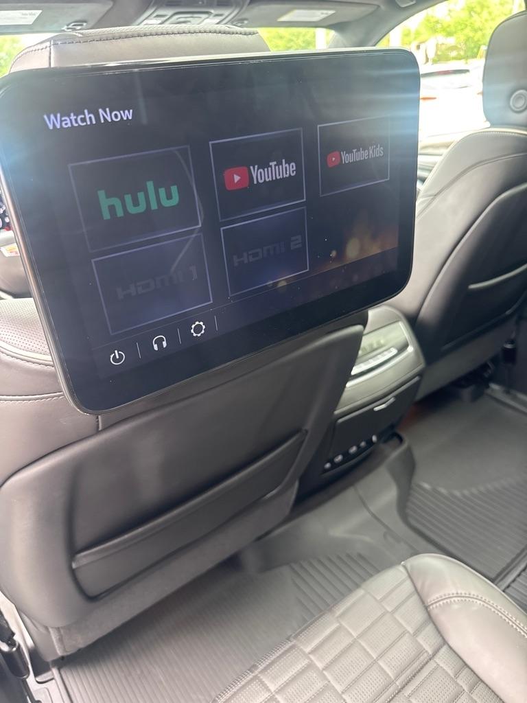 Cadillac Escalade ESV AWD 4dr V-Series 2024