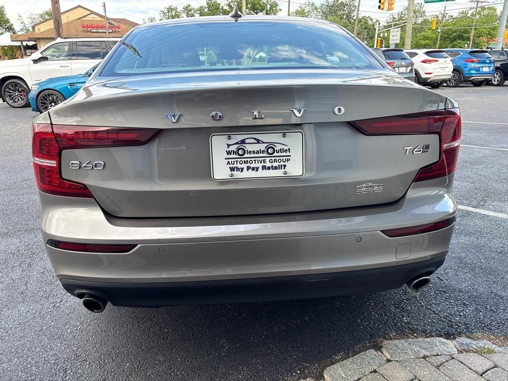 Volvo S60 T6 AWD Momentum 2019