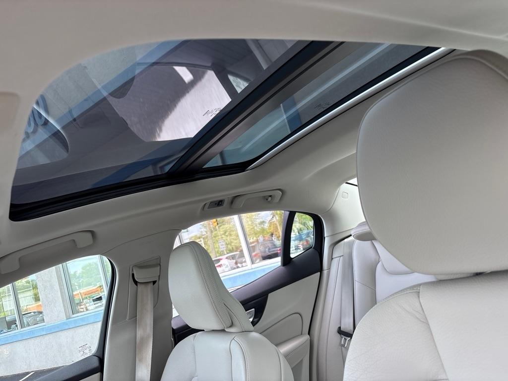 Volvo S60 T6 AWD Momentum 2019