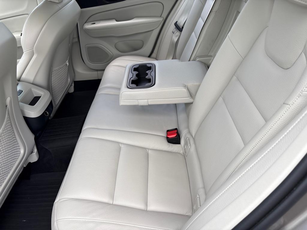 Volvo S60 T6 AWD Momentum 2019