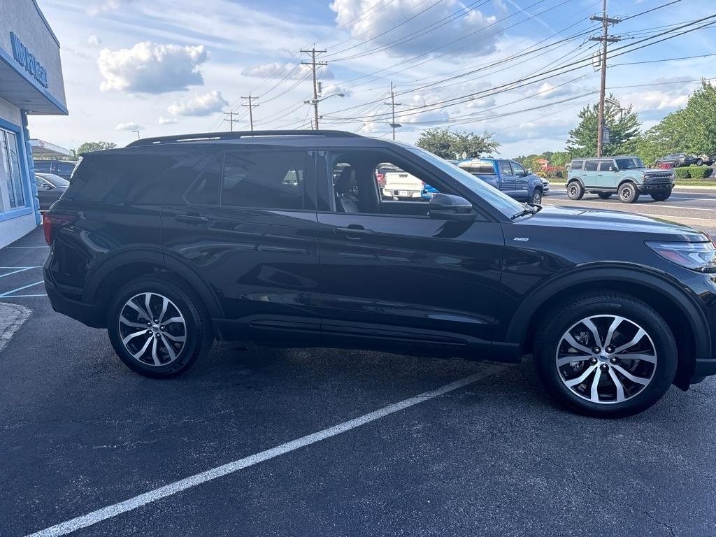 Ford Explorer ST-Line 4WD 2025