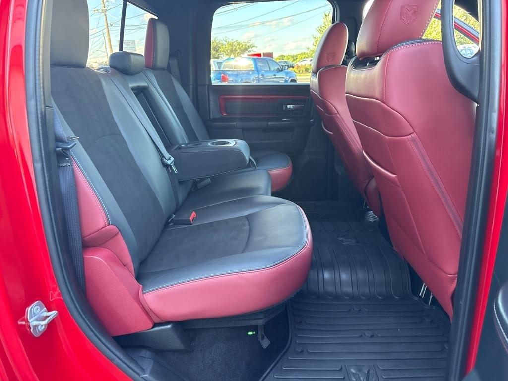 RAM 1500 Rebel 4x4 Crew Cab 5'7" Box 2017