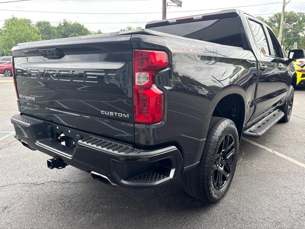 Chevrolet Silverado 1500 4WD Crew Cab 147" Custom Trail Boss 2022