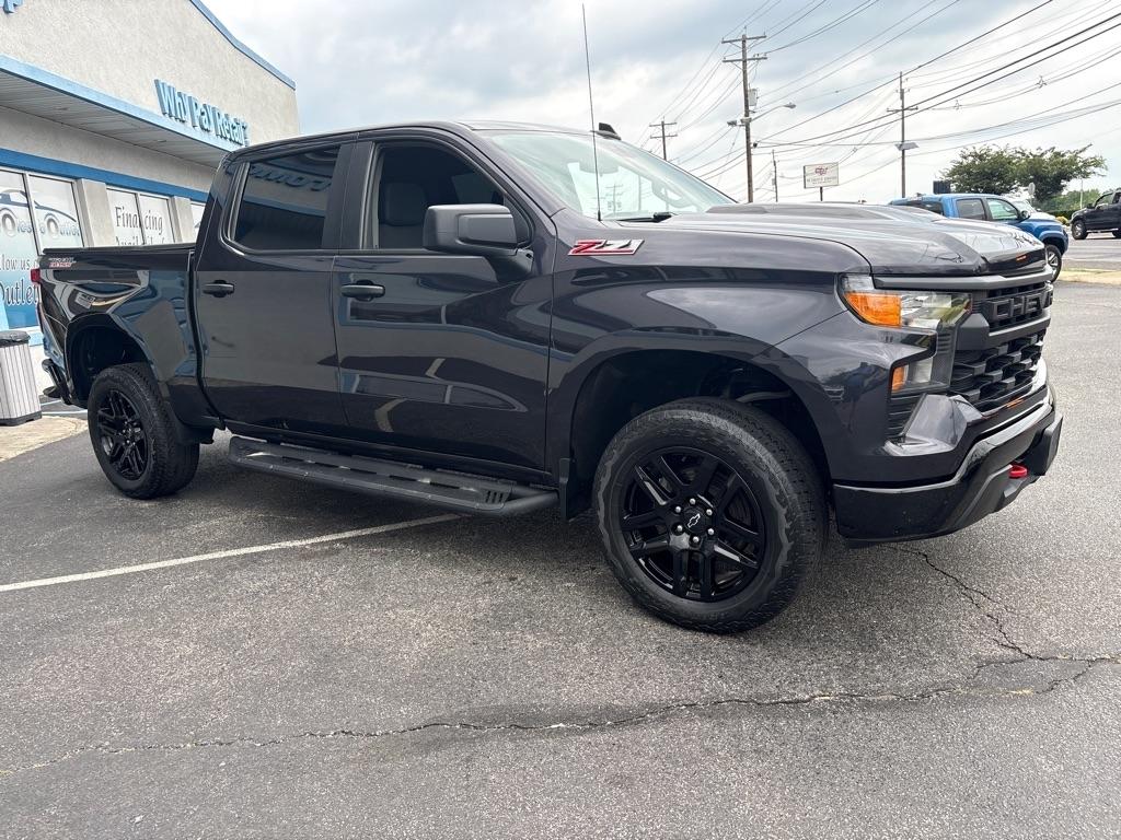 Chevrolet Silverado 1500 4WD Crew Cab 147" Custom Trail Boss 2022