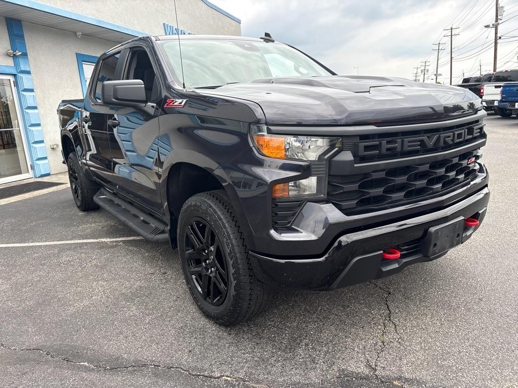 Chevrolet Silverado 1500 4WD Crew Cab 147" Custom Trail Boss 2022
