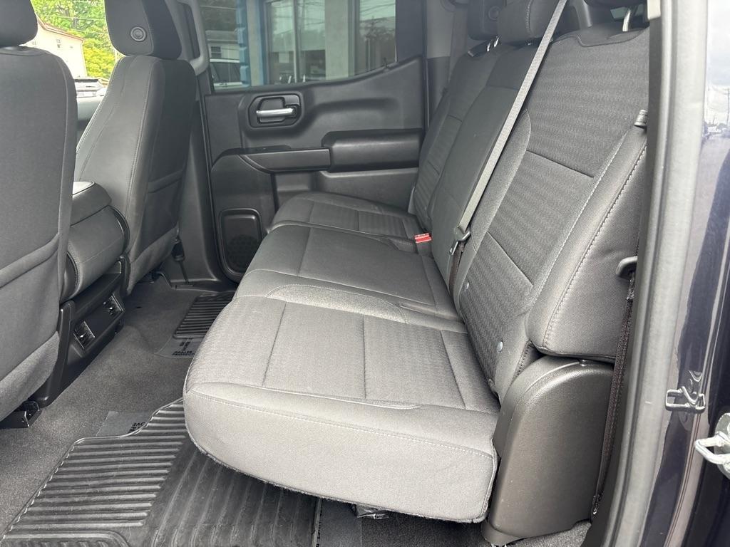 Chevrolet Silverado 1500 4WD Crew Cab 147" Custom Trail Boss 2022