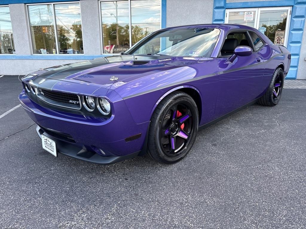 Dodge Challenger 2dr Cpe SRT8 2010
