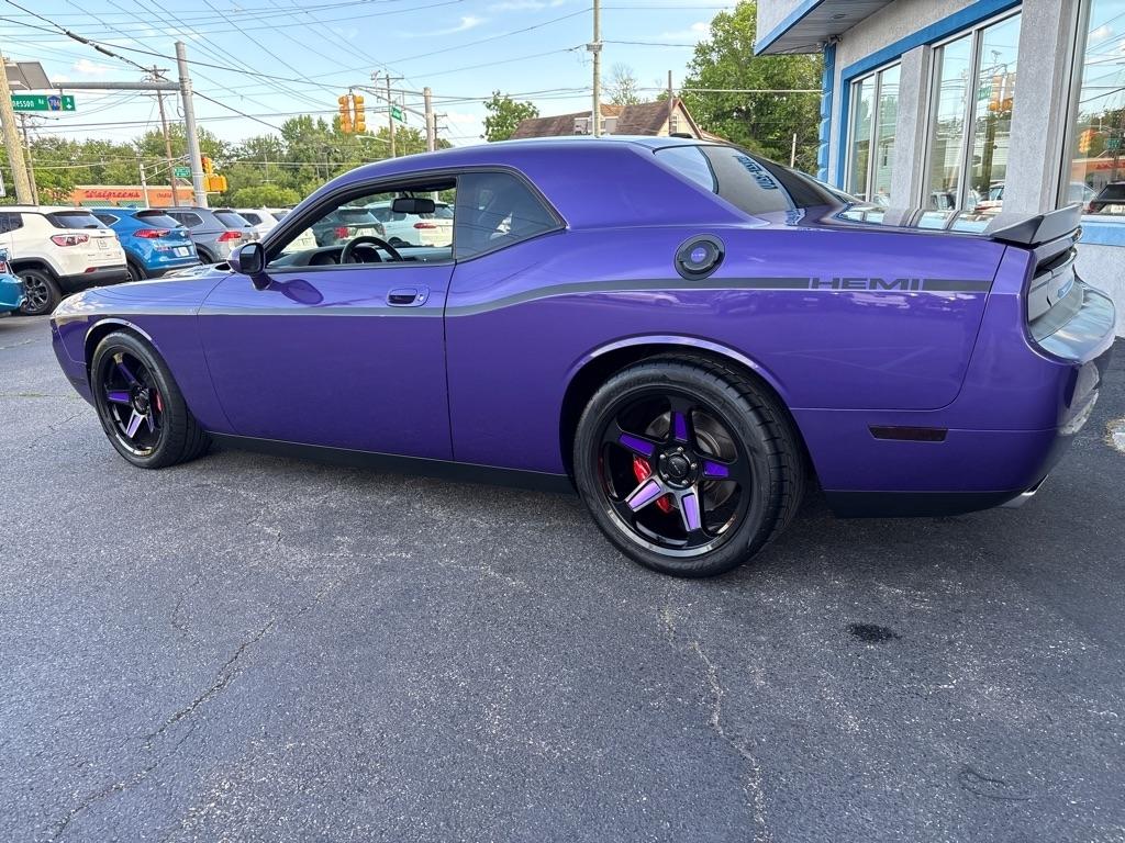 Dodge Challenger 2dr Cpe SRT8 2010