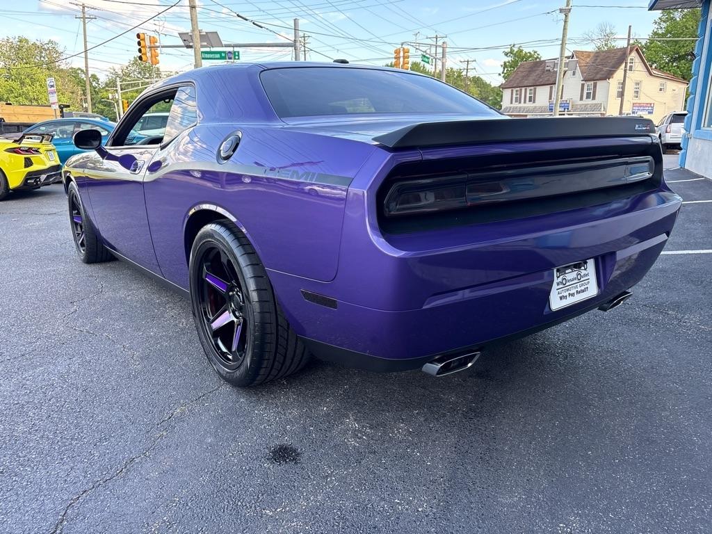 Dodge Challenger 2dr Cpe SRT8 2010