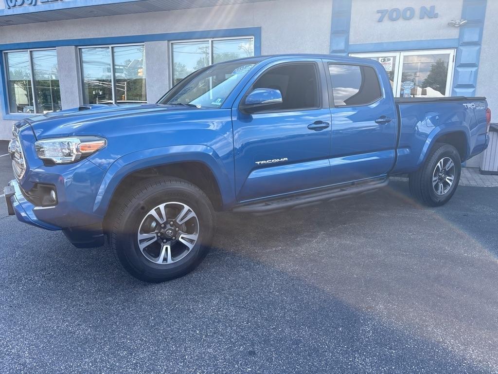 Toyota Tacoma 4WD Double Cab LB V6 AT TRD Off Road (Natl) 2016