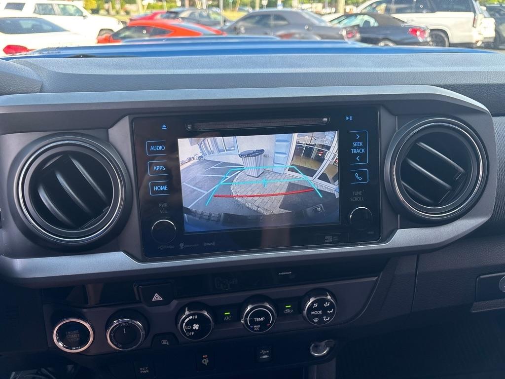 Toyota Tacoma 4WD Double Cab LB V6 AT TRD Off Road (Natl) 2016