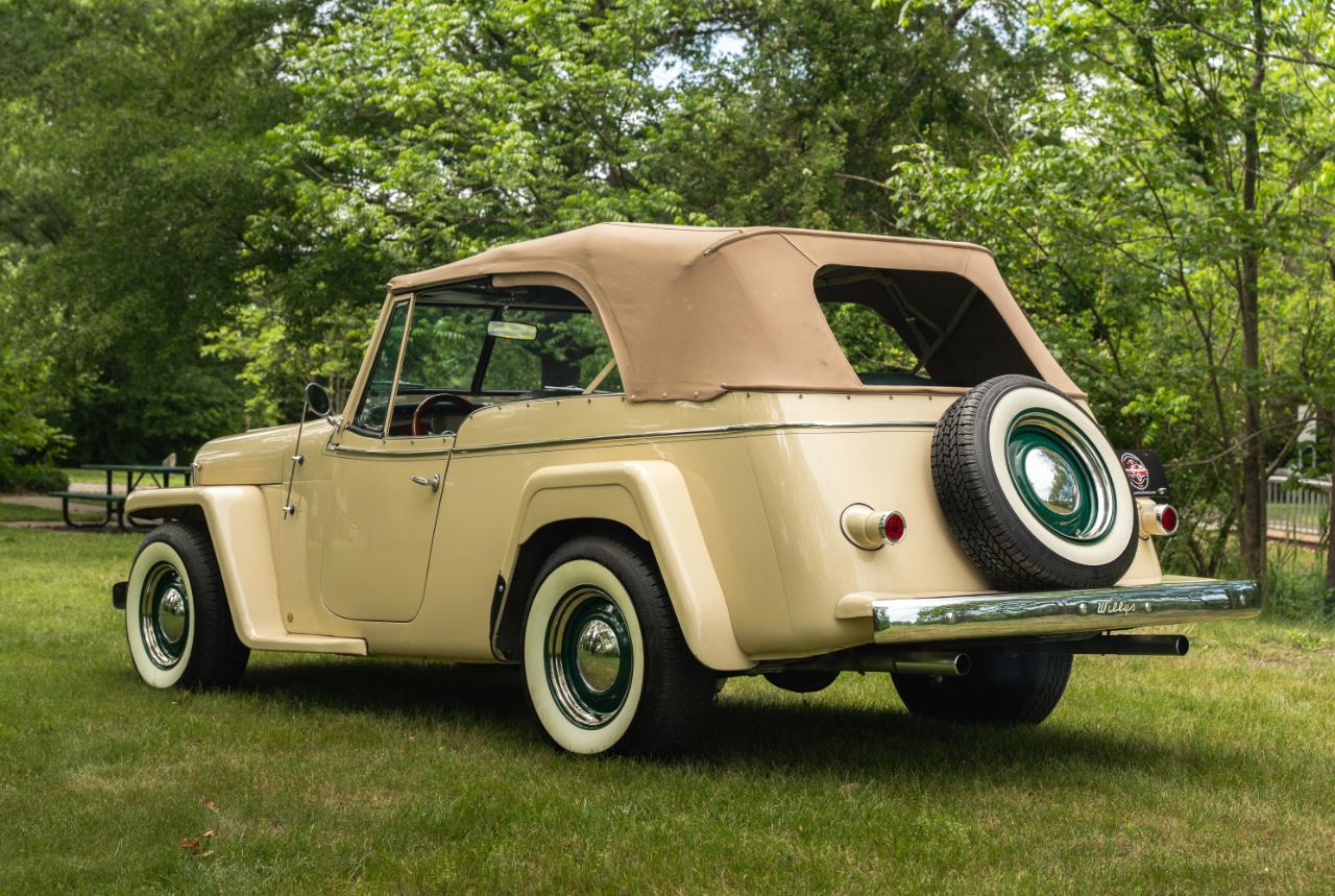 Willys Jeepster  1950