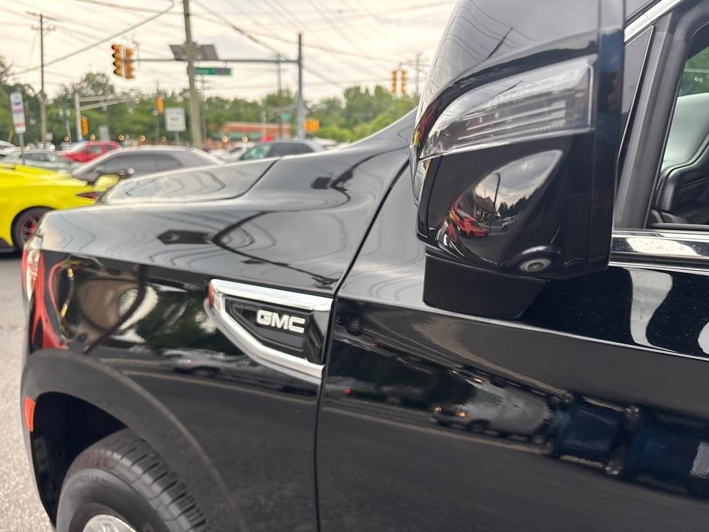 GMC Yukon 4WD 4dr SLT 2021