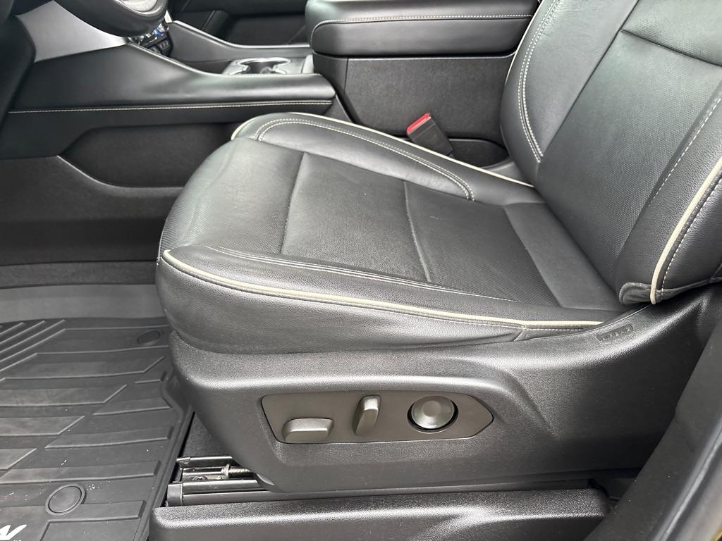 GMC Yukon 4WD 4dr SLT 2021