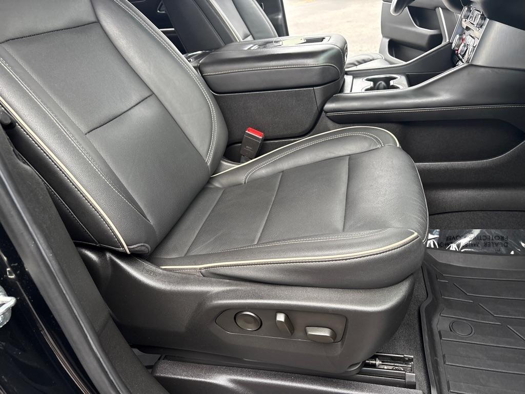 GMC Yukon 4WD 4dr SLT 2021