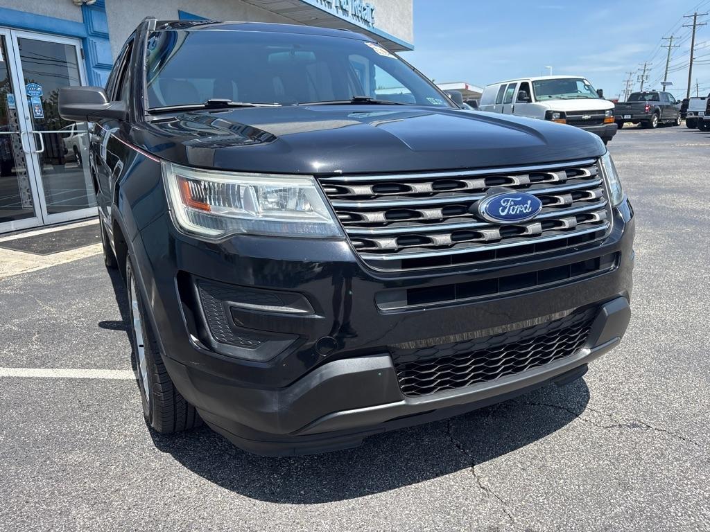Ford Explorer Base 4WD 2017