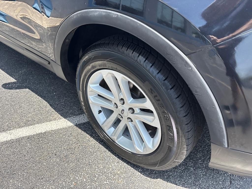 Ford Explorer Base 4WD 2017