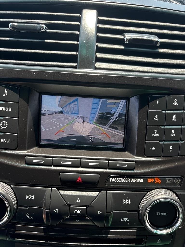 Ford Explorer Base 4WD 2017