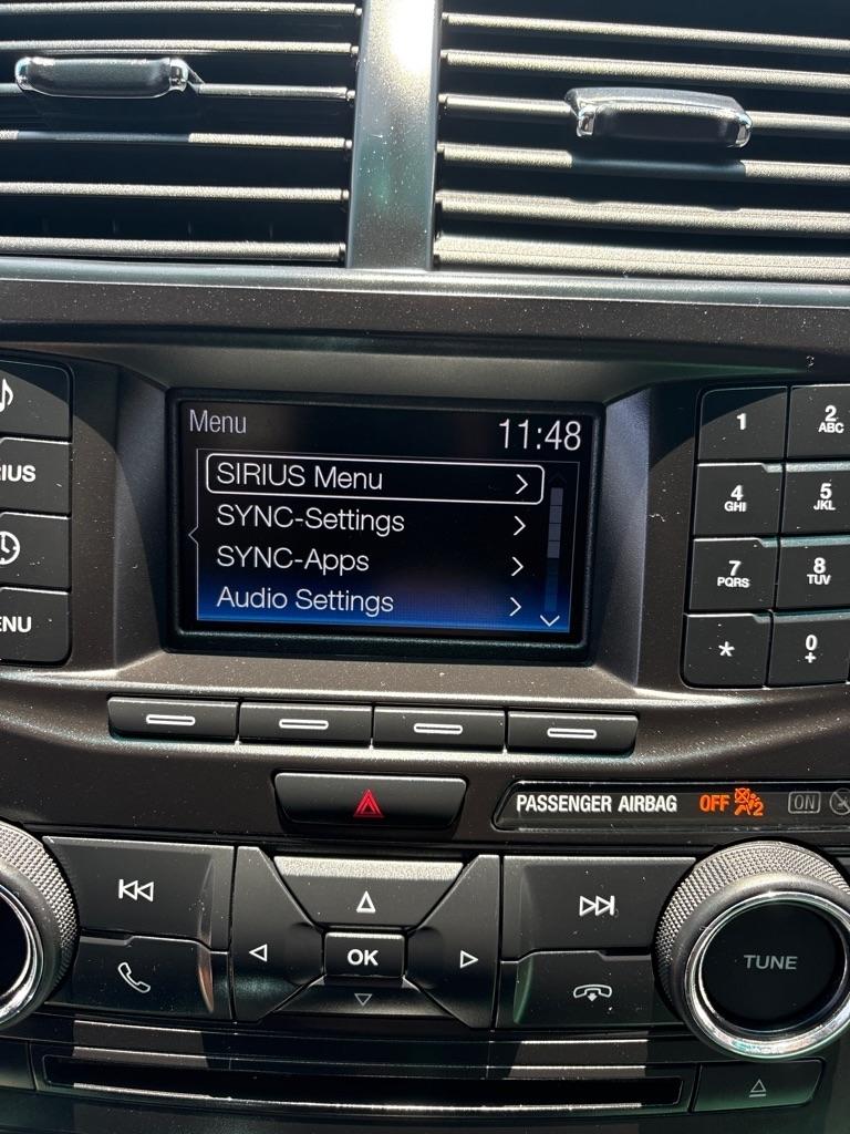 Ford Explorer Base 4WD 2017