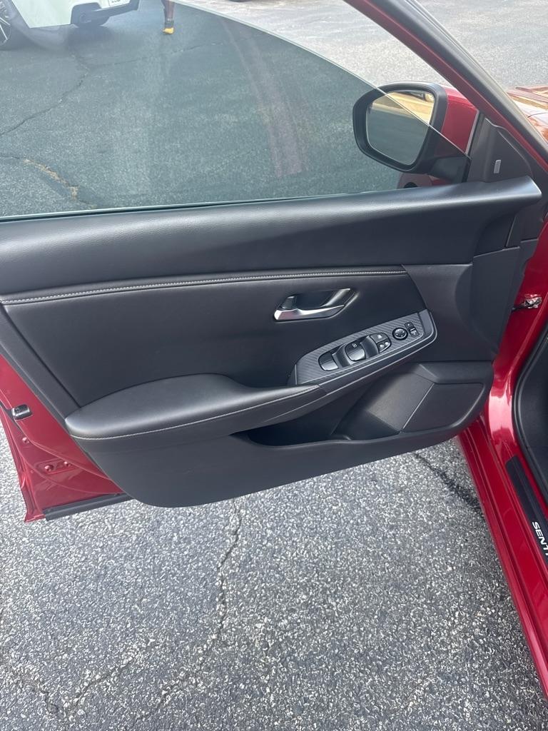 Nissan Sentra SV CVT 2024