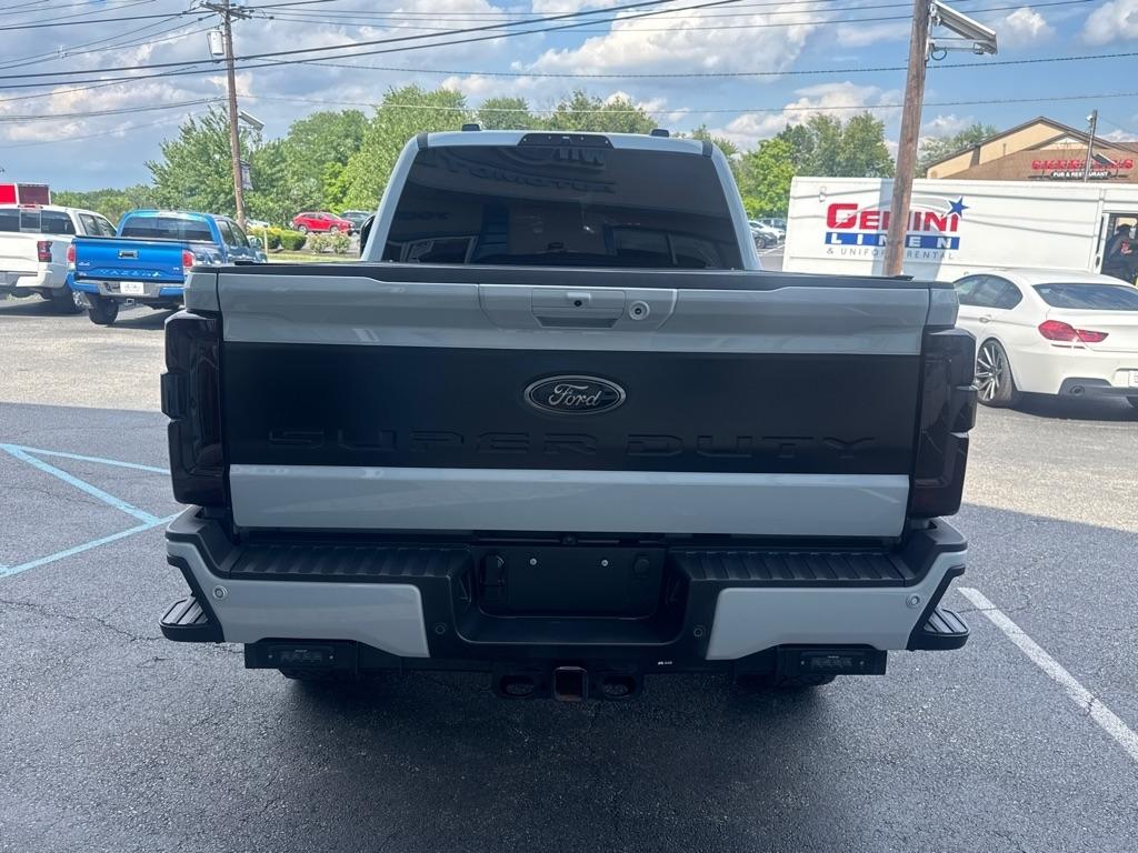 Ford Super Duty F-250 SRW Lariat 4WD SuperCab 6.75' Box 2025