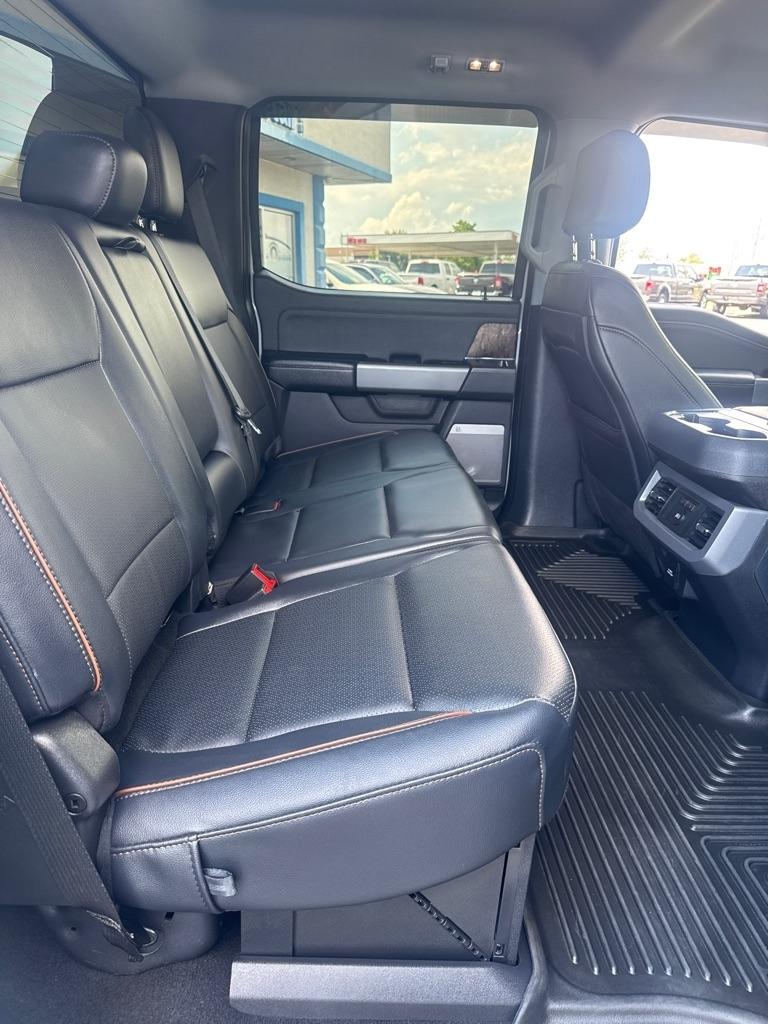 Ford Super Duty F-250 SRW Lariat 4WD SuperCab 6.75' Box 2025