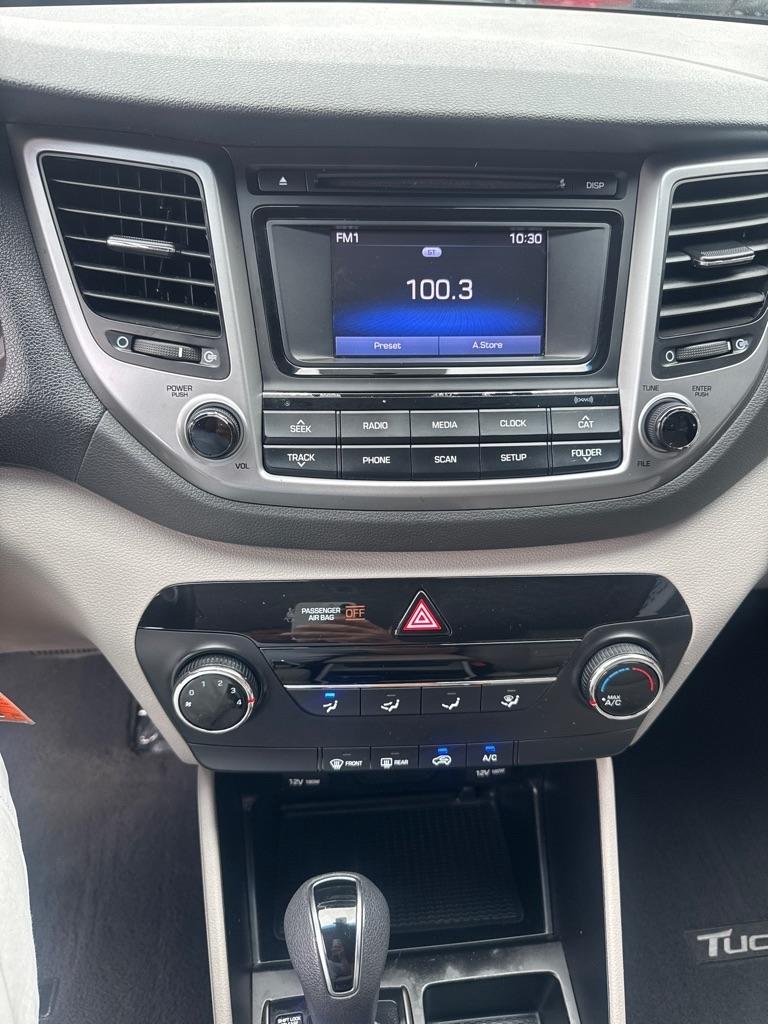 Hyundai Tucson AWD 4dr SE 2016