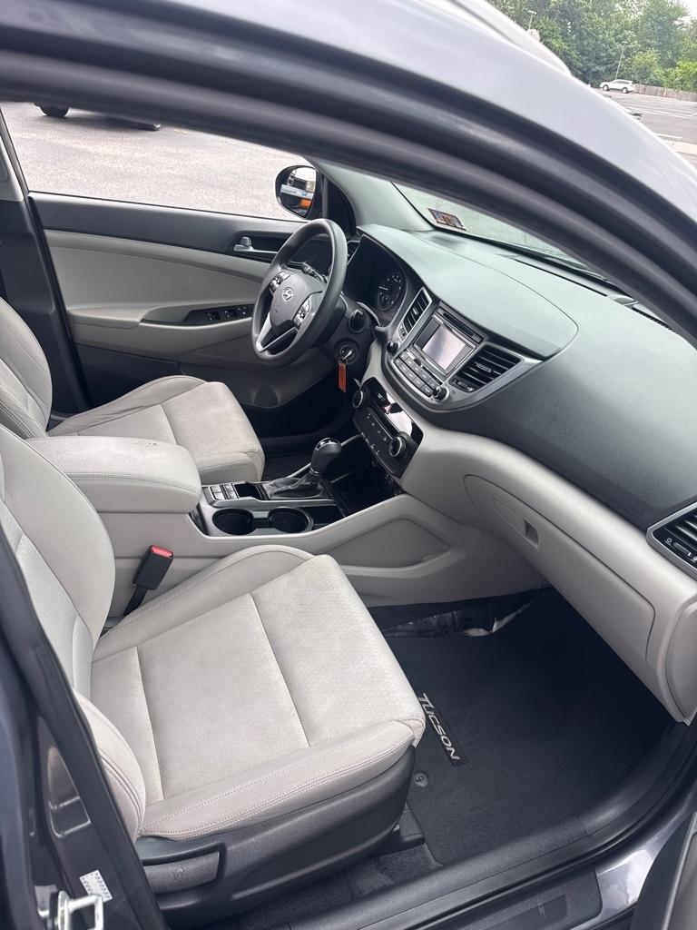 Hyundai Tucson AWD 4dr SE 2016