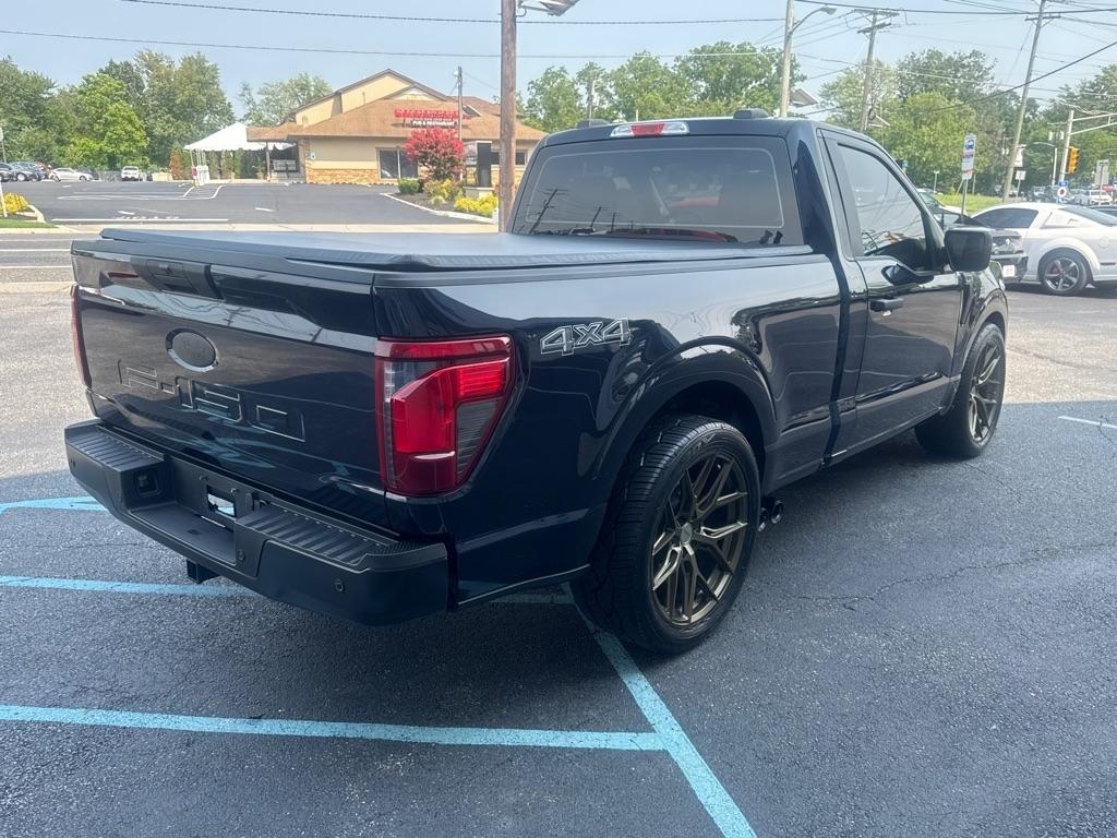 Ford F-150 XL 4WD Reg Cab 8' Box 2024