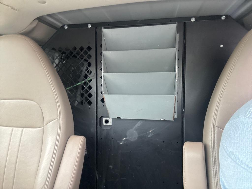 Chevrolet Express Cargo Van RWD 2500 135" 2015