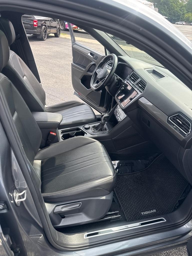 Volkswagen Tiguan 2.0T SE R-Line Black 4MOTION 2022