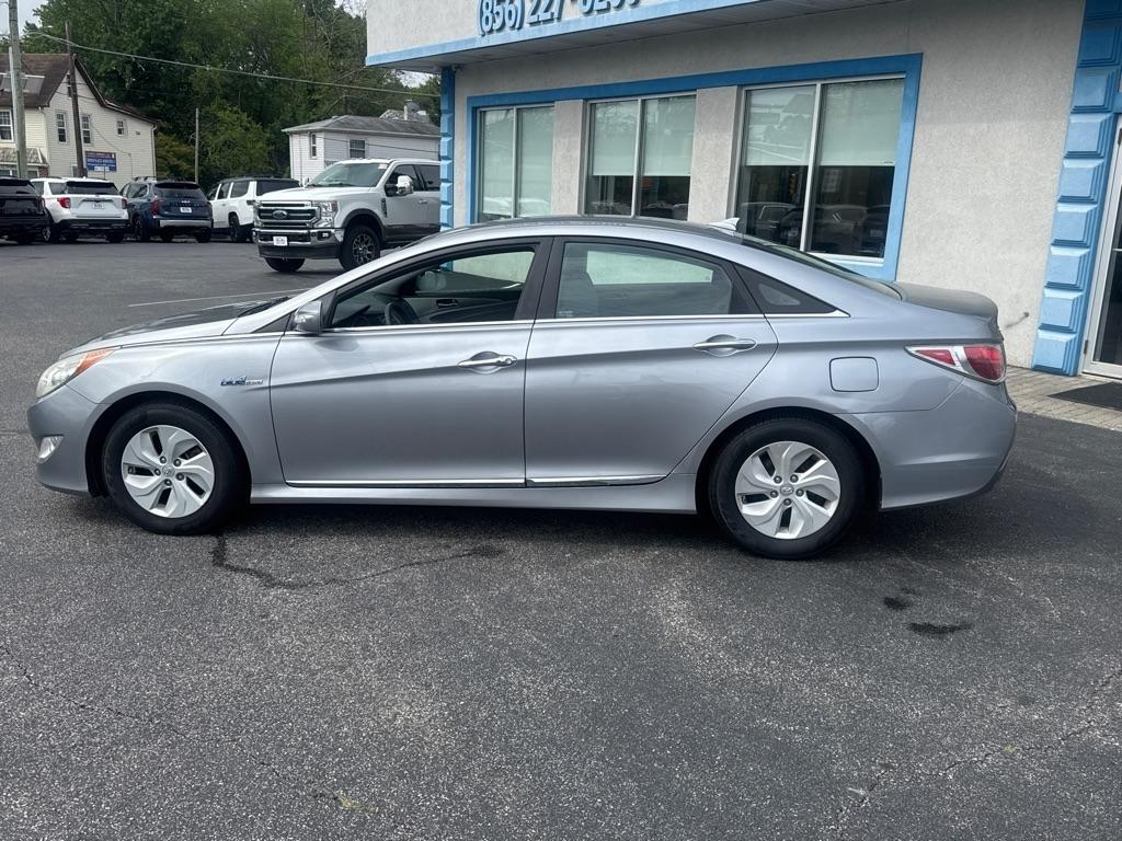 Hyundai Sonata Hybrid 4dr Sdn 2015