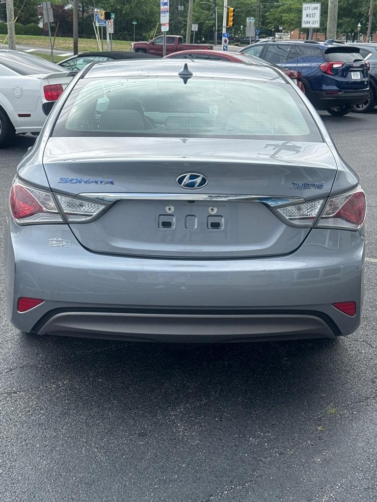 Hyundai Sonata Hybrid 4dr Sdn 2015