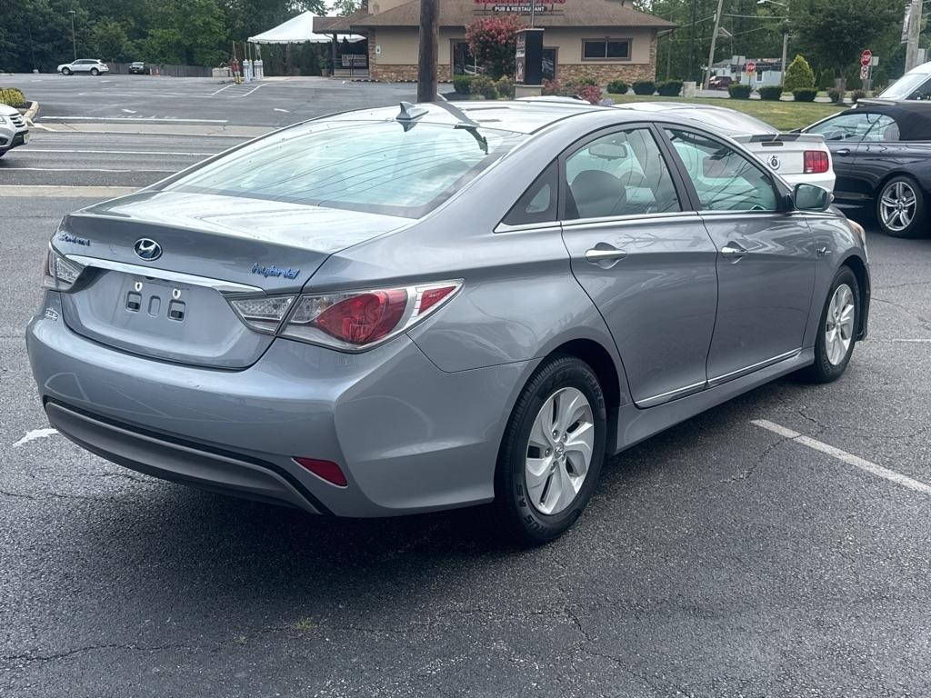 Hyundai Sonata Hybrid 4dr Sdn 2015