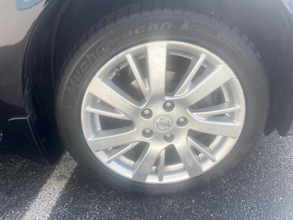 Nissan Sentra 4dr Sdn I4 CVT SL 2015