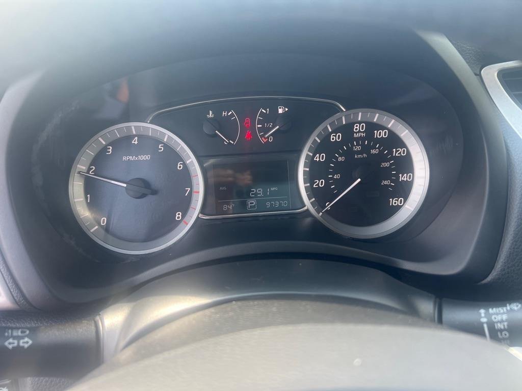 Nissan Sentra 4dr Sdn I4 CVT SL 2015
